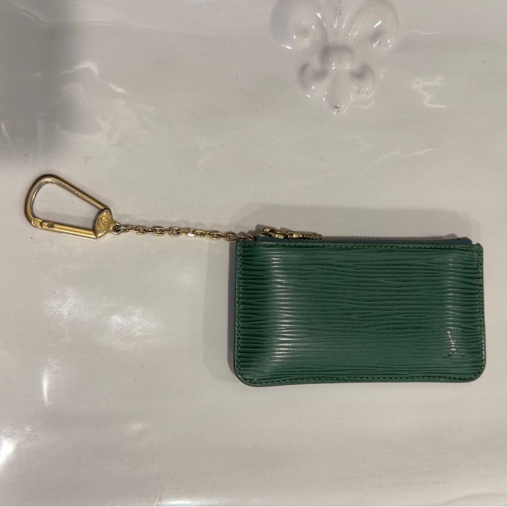 Louis Vuitton Green Emilie Epi Key Card Holder! Size in Photos! Good Condition!